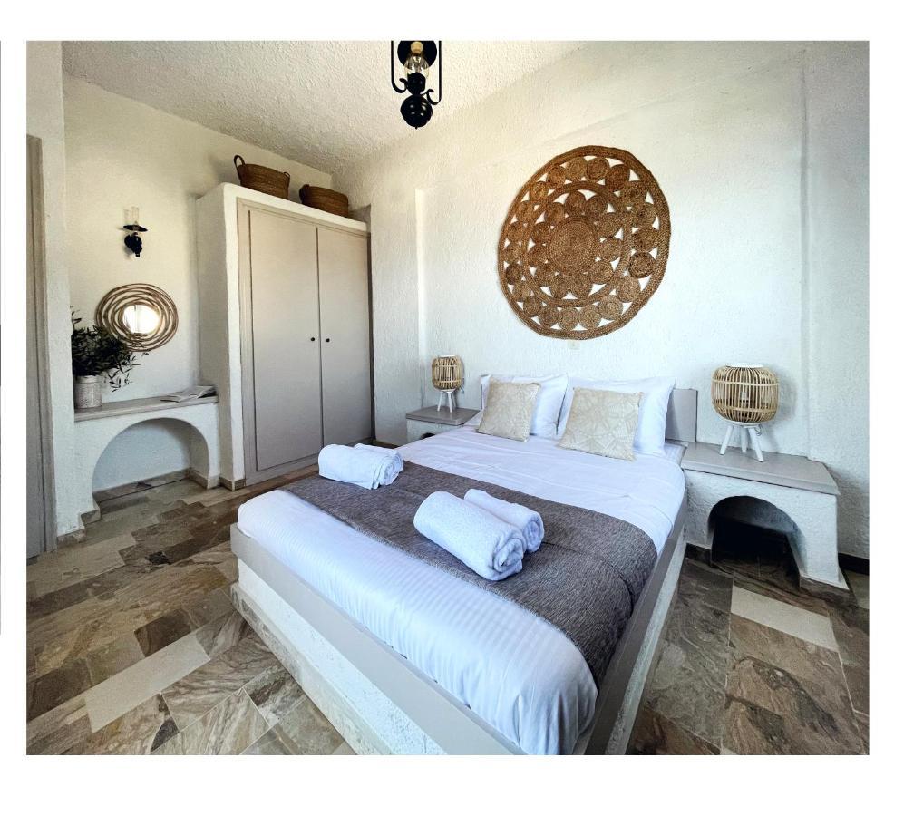 Achlia Hotel Екстер'єр фото